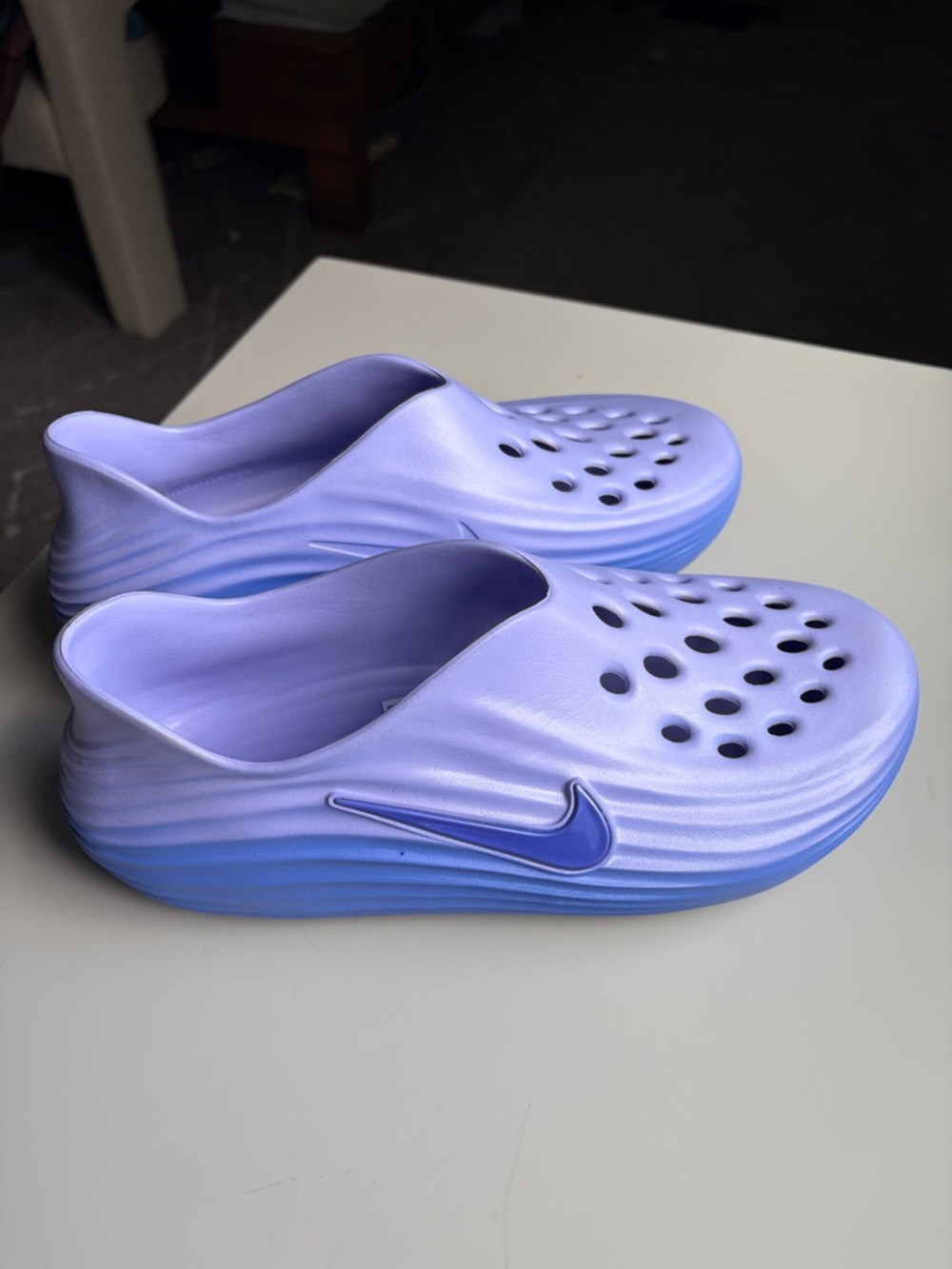 Nike Lavender Blue Foam Slip-On Clog